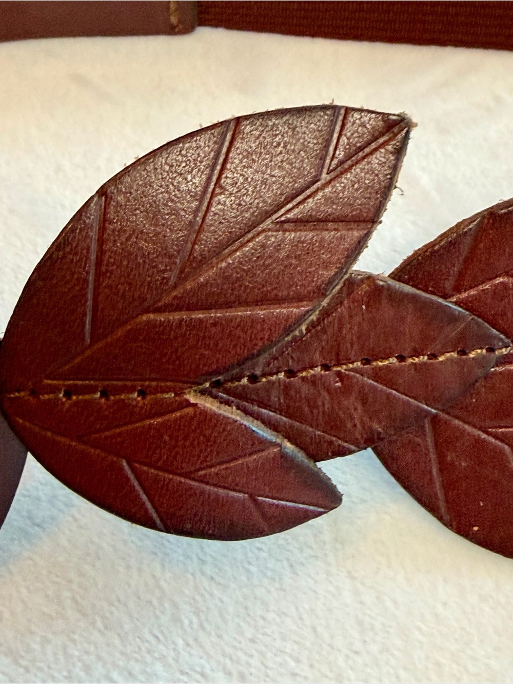 Leather Leaf Motif Waist Belt or Laurel Headband, adjustable, brown, EUC, 29-34 - Picture 7 of 12